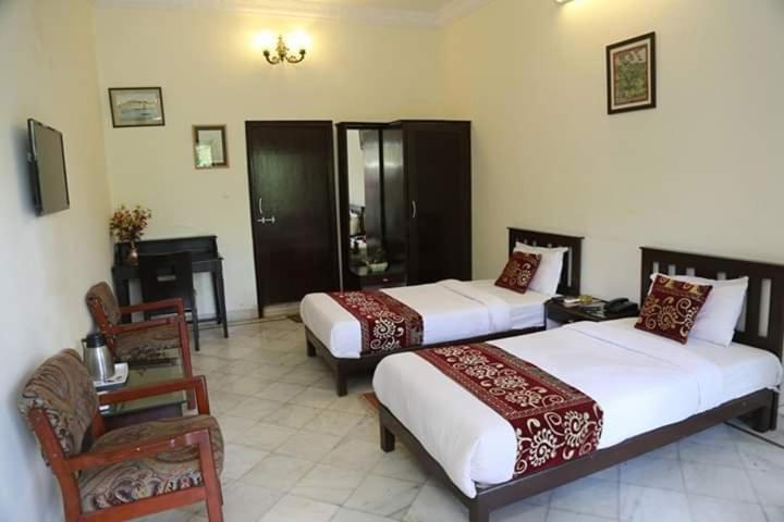 Hotel Karan Villas Kota  Eksteriør bilde