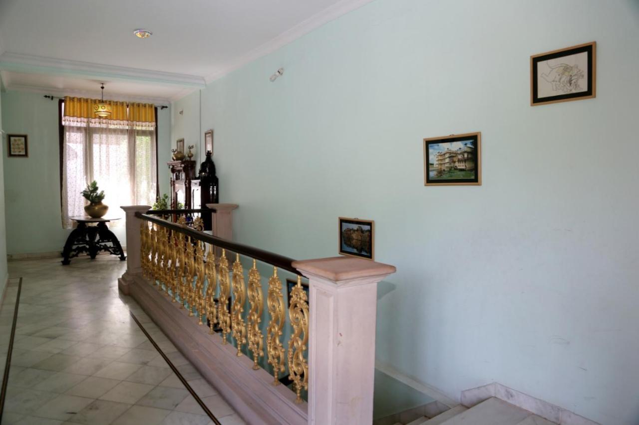 Hotel Karan Villas Kota  Eksteriør bilde