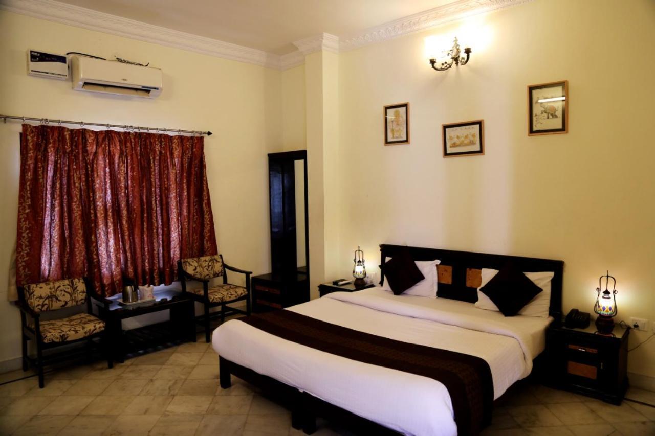 Hotel Karan Villas Kota  Eksteriør bilde